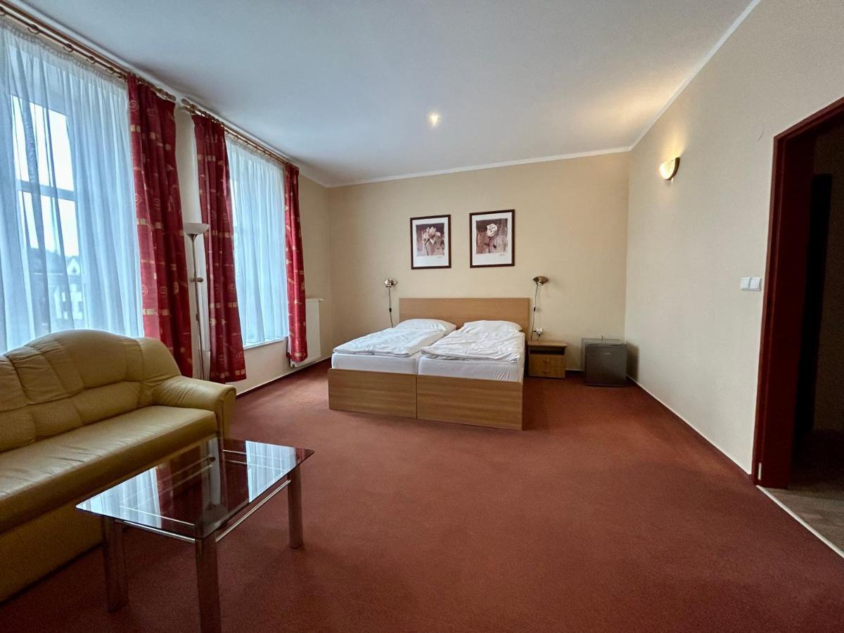 Hotel Rohac Trstená エクステリア 写真